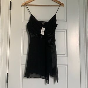 Banana Republic Silk flowey top NWT